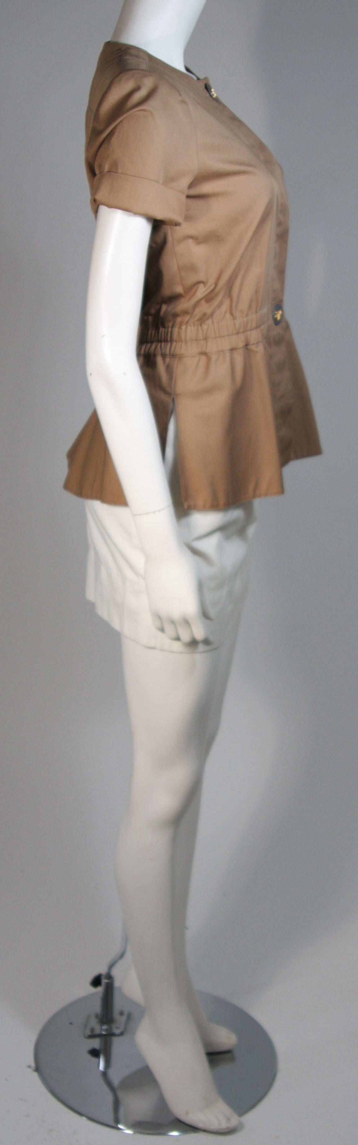 HERMES Khaki & White Safari Style Skirt Suit Size 2-4 In Excellent Condition In Los Angeles, CA