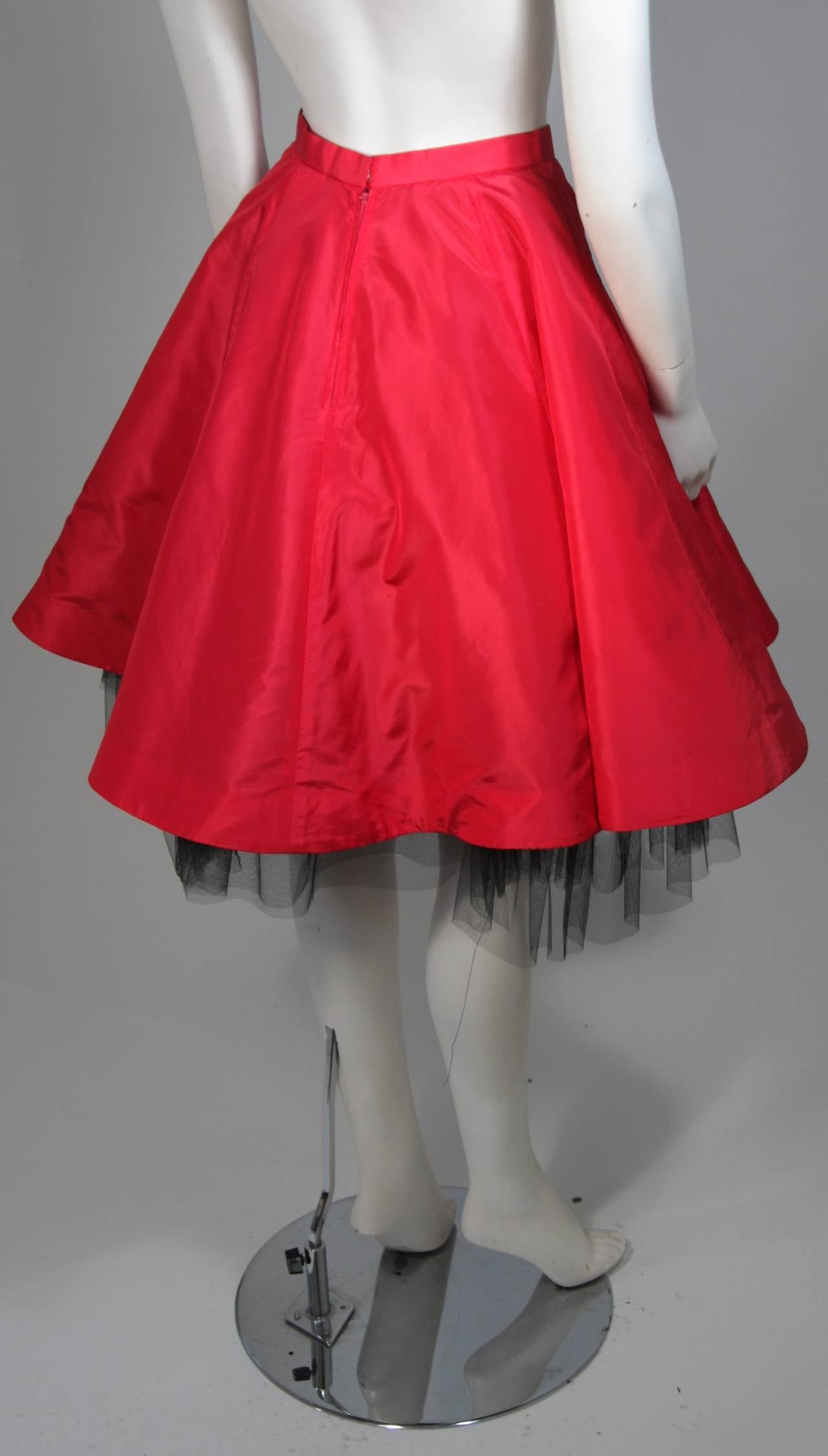 Oscar De La Renta Red Skirt with Crinoline Size 4 4