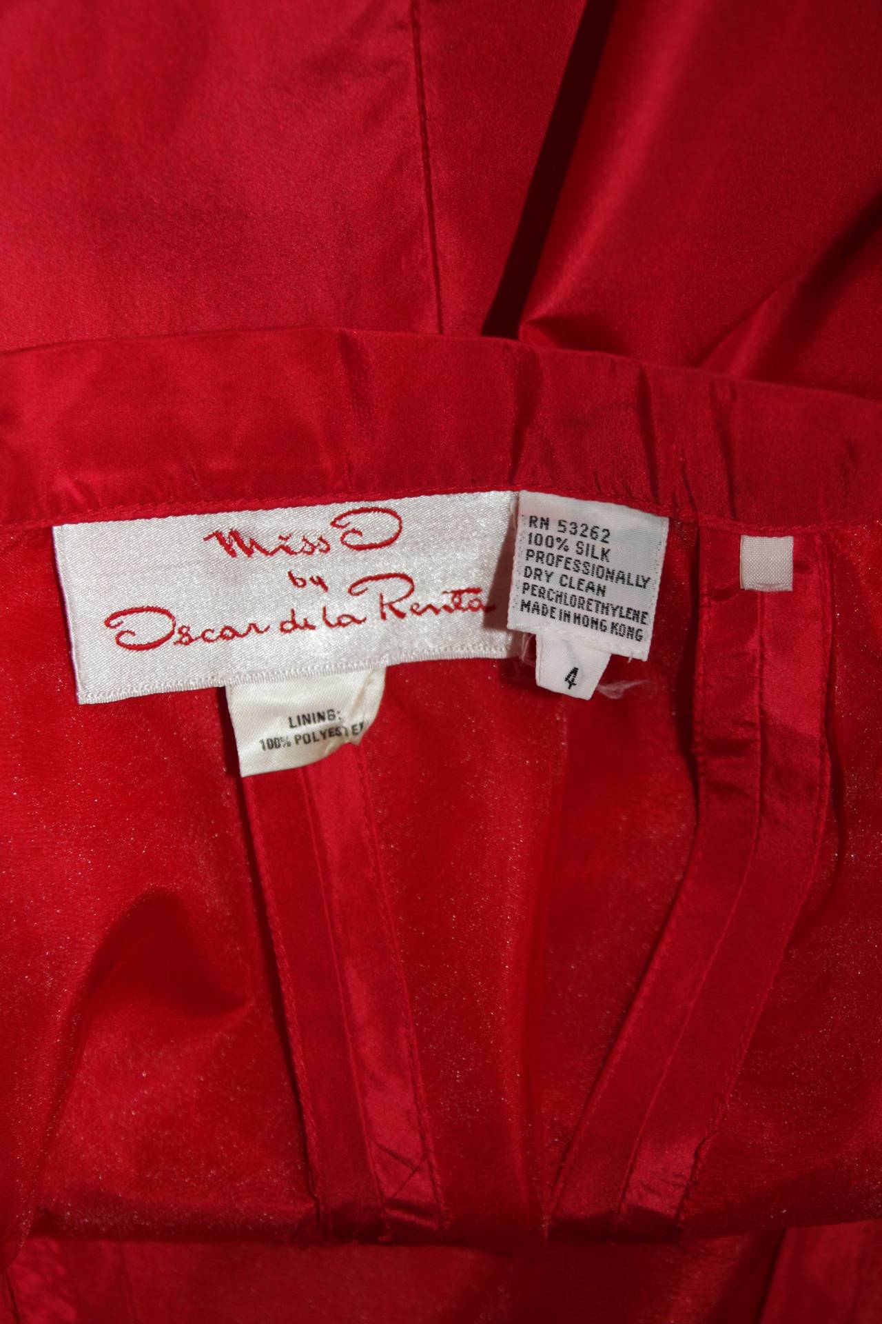 Oscar De La Renta Red Skirt with Crinoline Size 4 6