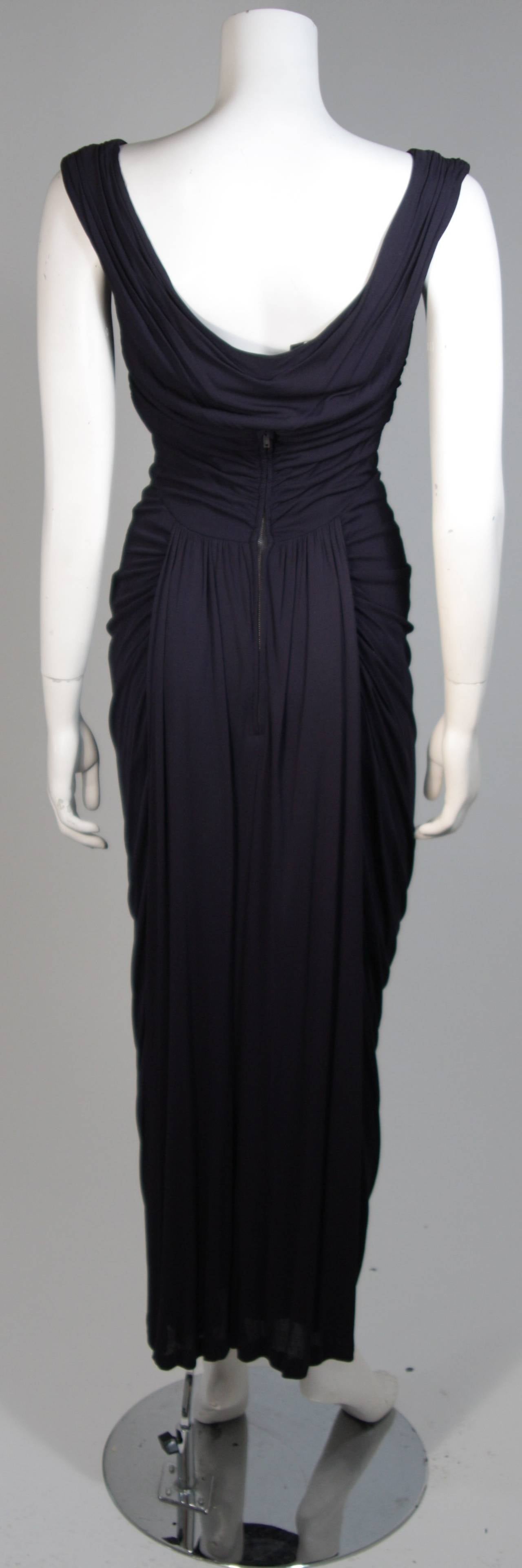 Ceil Chapman Marineblaues drapiertes Jersey-Kleid, Größe Small im Angebot 3
