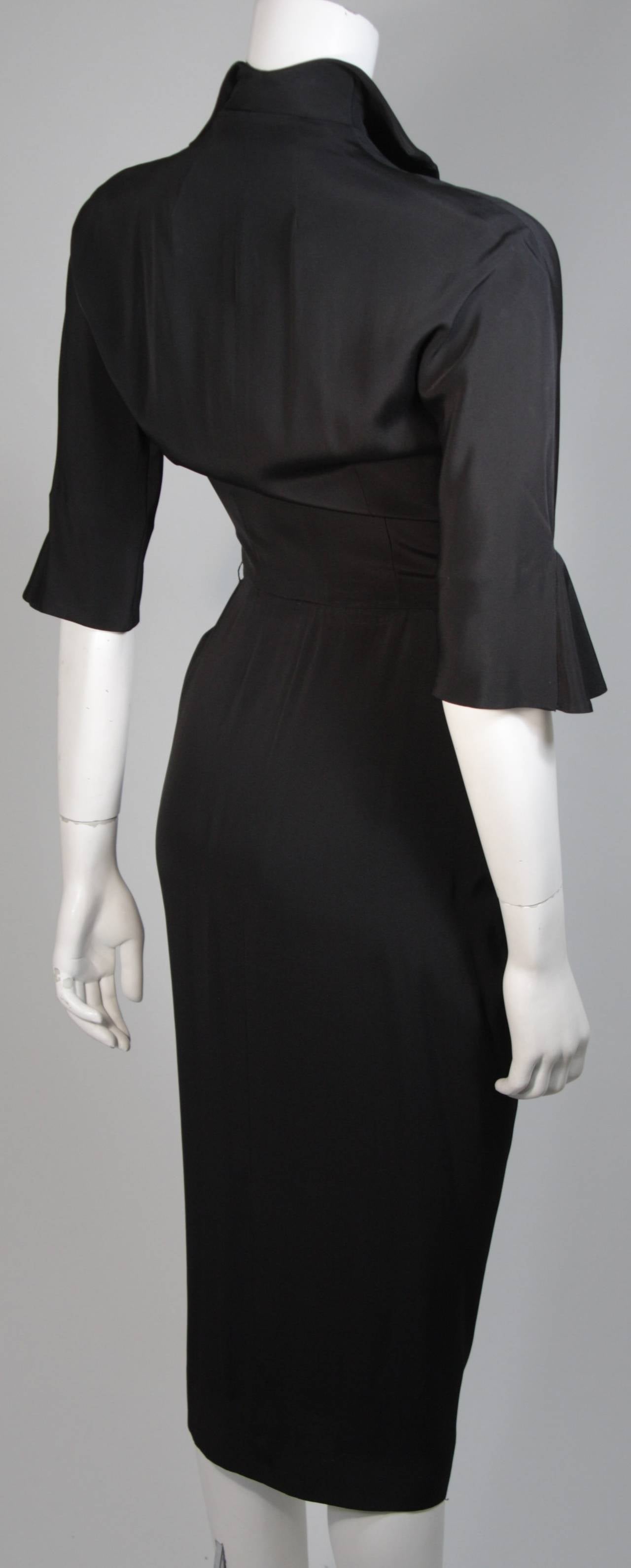 Ceil Chapman - Robe de cocktail noire avec nœud papillon, taille XS en vente 2