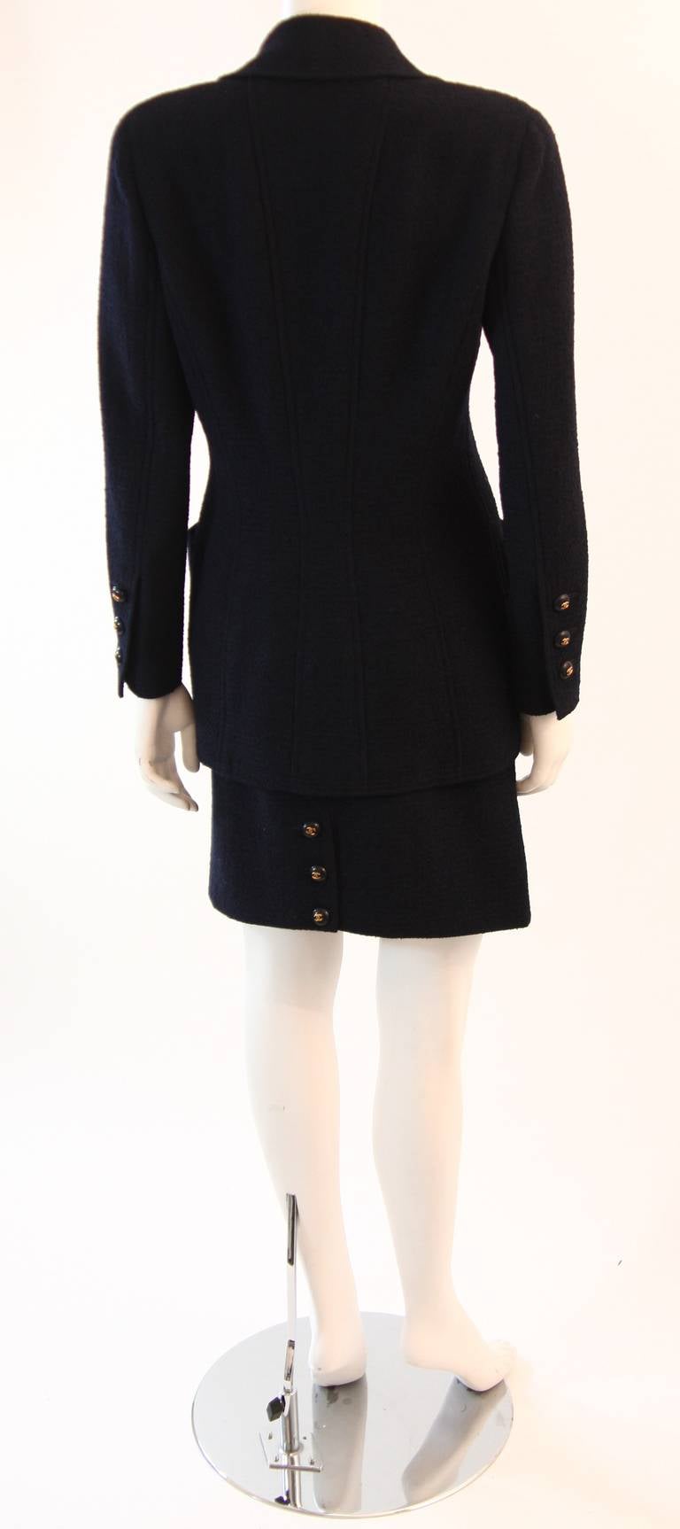 1993 C Chanel Navy Boucle Jacket and skirt suit with CC logo buttons 2