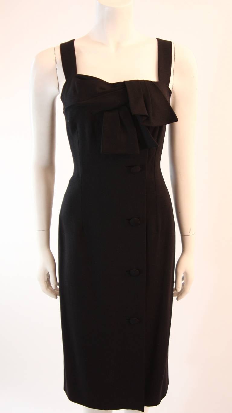 Women's  Pierre Balmain 'Couture' Black Linen Dress with Bow Accent For Sale