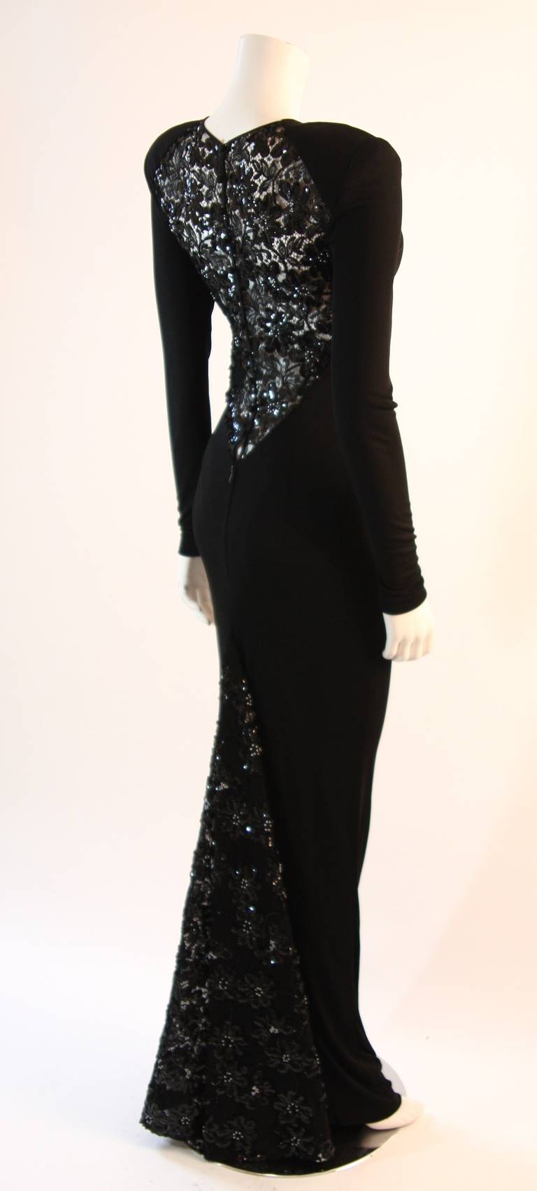 Gorgeous Vicky Tiel Sequined Lace Black Gown Size 38 1