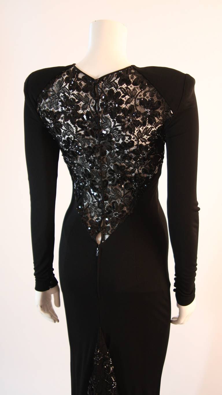 Gorgeous Vicky Tiel Sequined Lace Black Gown Size 38 2