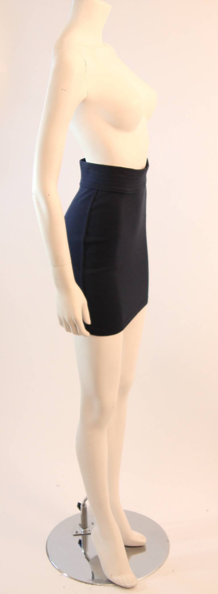 Alaia Classic Navy Stretch Mini Skirt Size M 1
