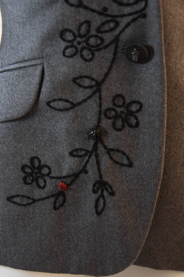 Moschino Cheap and Chic Wolle Rock Anzug mit Lady Bug Floral Motiv  4, Größe 4 im Angebot 3