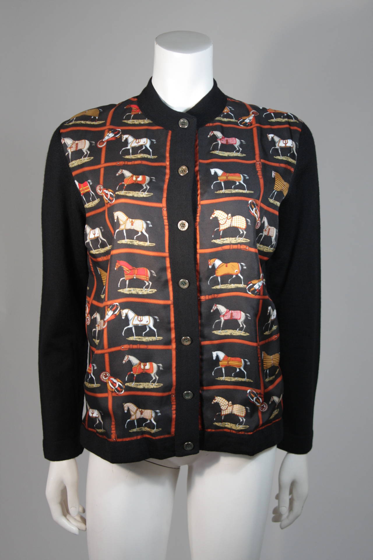 Hermes Black Checkerboard Racehorse Print Silk & Wool Cardigan Sweater 46 In New Condition In Los Angeles, CA