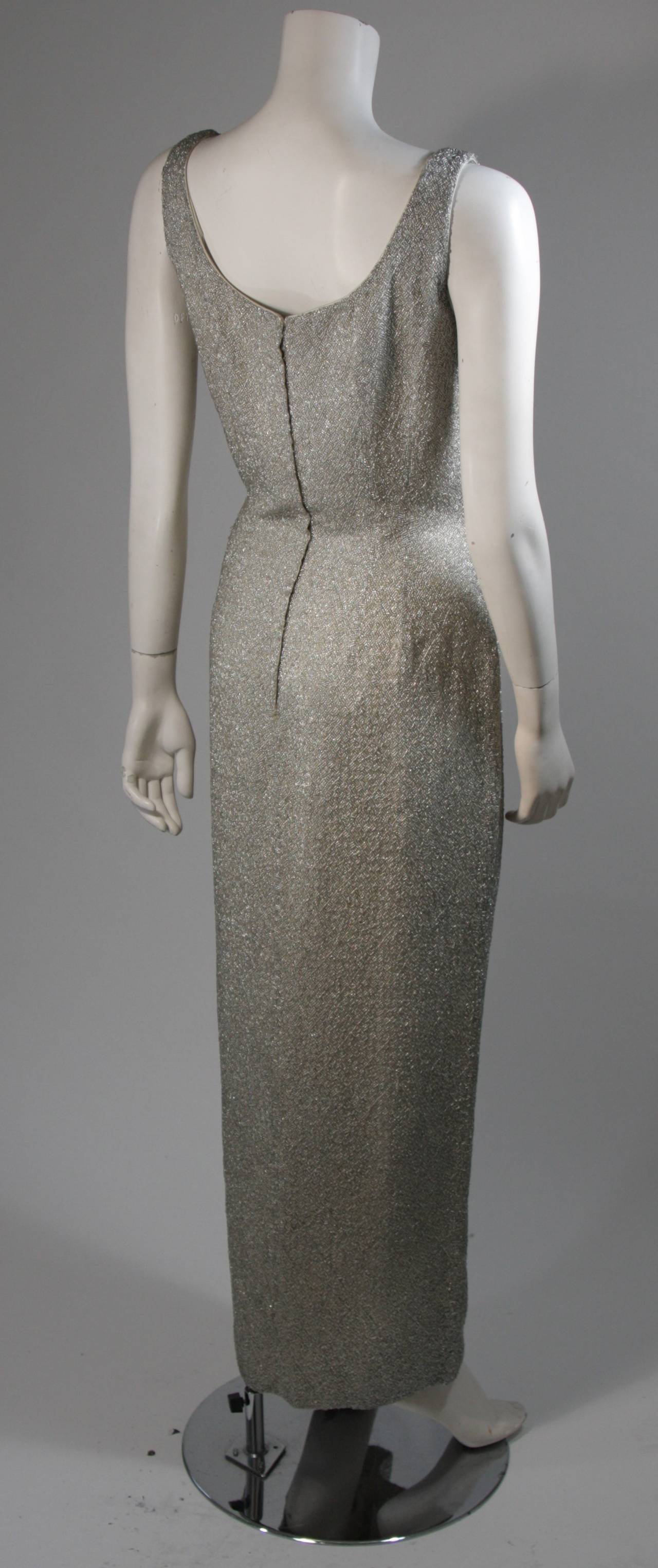 1960s Haute Couture International Heavily Beaded Gown Size Medium For Sale 2