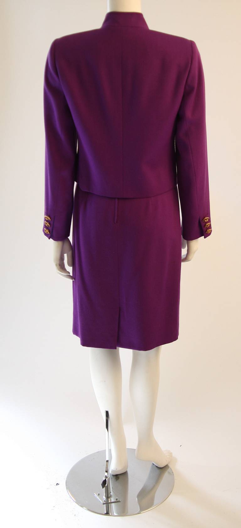 Women's Valentino Miss V Purple Skirt Suit Size 44 10 For Sale