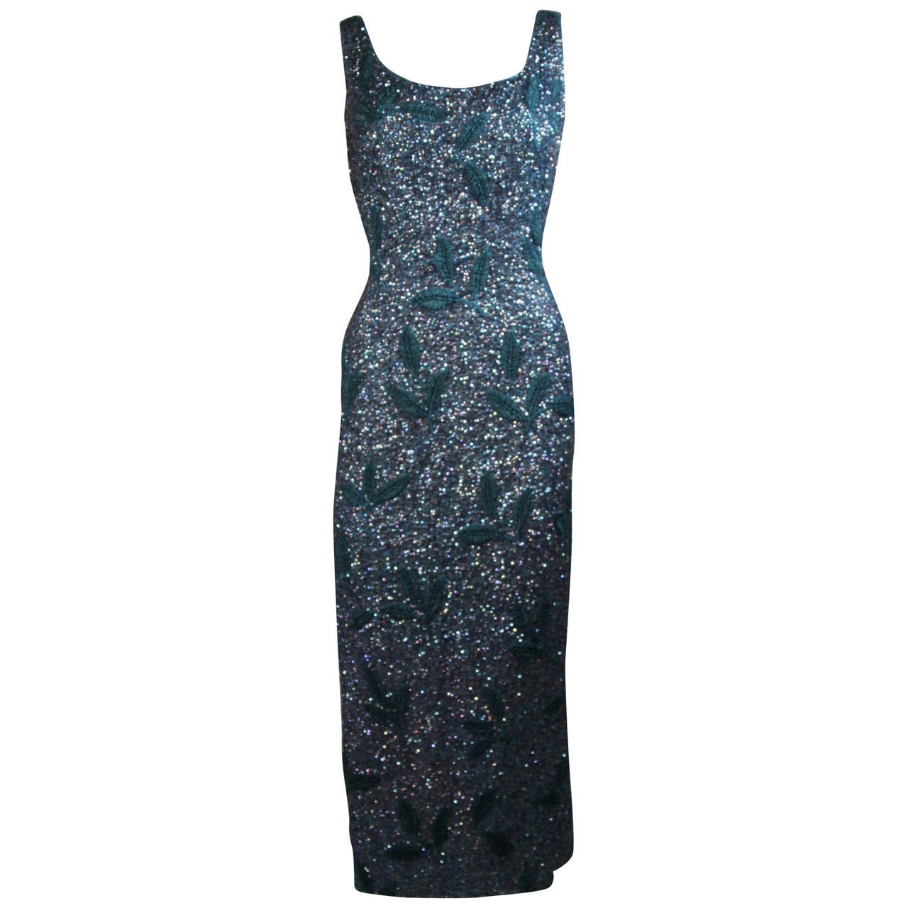 Maßgefertigtes 1960er Saphirblaues Perlenkleid mit Pailletten Größe Small Medium im Angebot