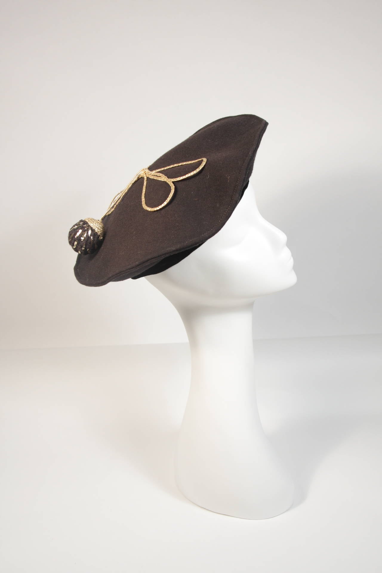 Yves Saint Laurent Rive Gauche Black Beret with Knit Ball In Excellent Condition For Sale In Los Angeles, CA