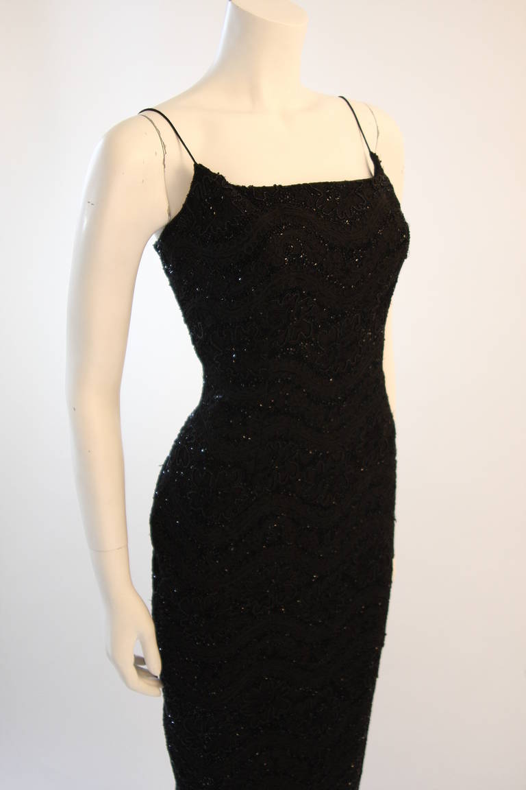 Carmen Marc Valvo Beaded Evening Gown Size 6 In Excellent Condition In Los Angeles, CA