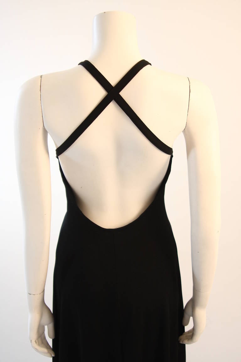 Ruffinwear - Robe longue dos nu de course en jersey noir des années 1970 en vente 2