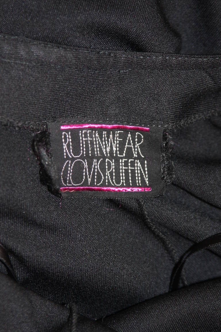 Ruffinwear - Robe longue dos nu de course en jersey noir des années 1970 en vente 3