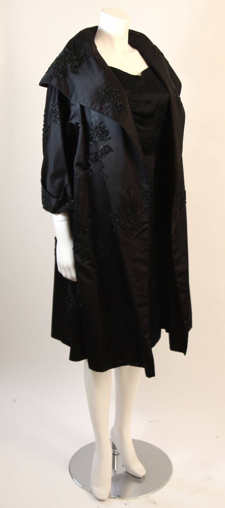1950's Black Beaded Silk Ensemble Cocktail Dress and Opera Coat Size 6 For Sale 3