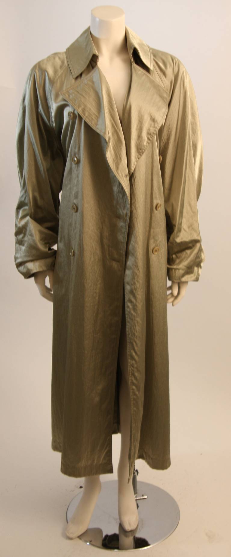Phenomenal Alaia Sage Satin Finish Oversized Trench Coat In Excellent Condition In Los Angeles, CA