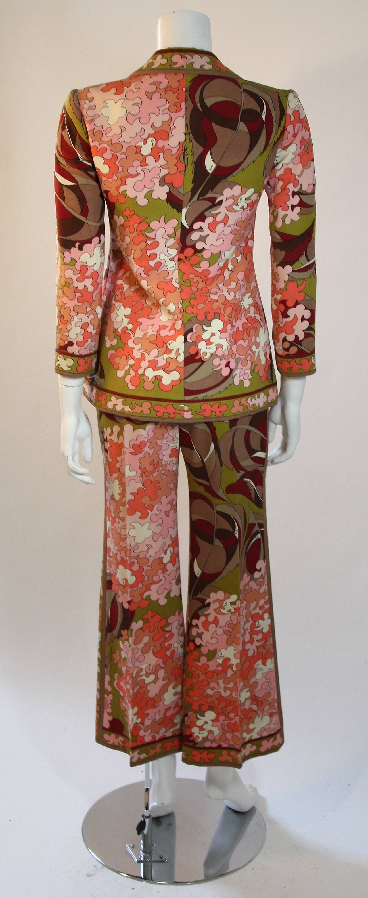Emilio Pucci Olive Two Piece Pant Suit In Excellent Condition In Los Angeles, CA