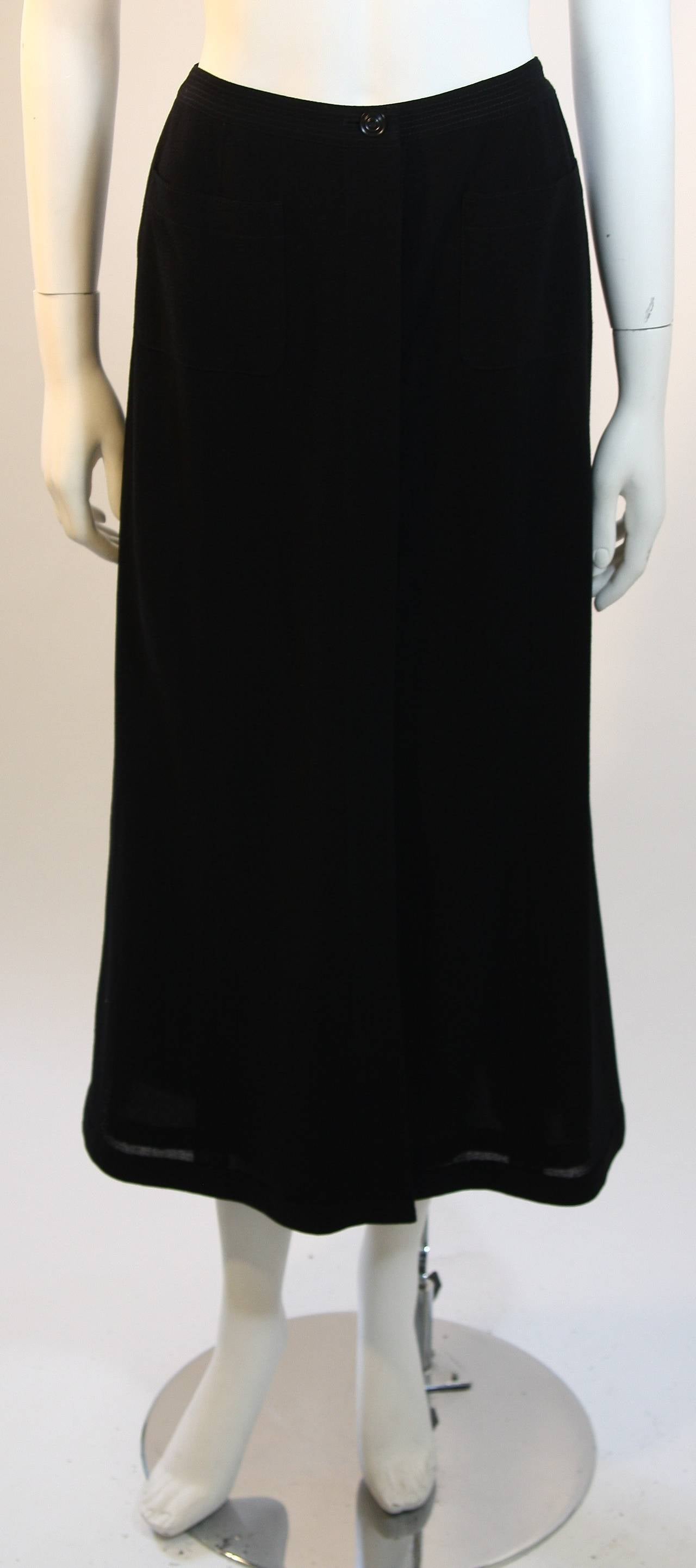 1999 Chanel Sheer Black wool 4 pocket Jacket & wool silk lined Skirt sz 40 For Sale 3