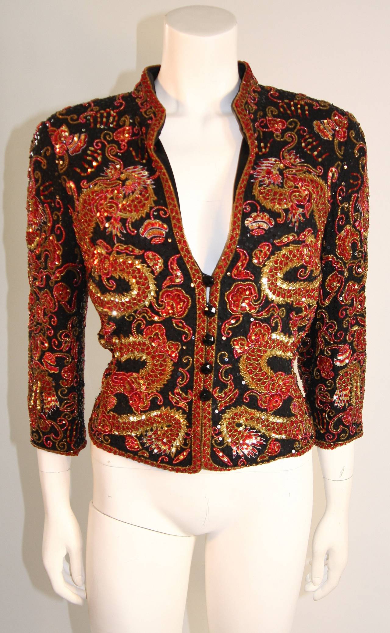 Women's Escada Asian Dragon Sequin Embellished Jacket Skirt Suit Size 42 For Sale