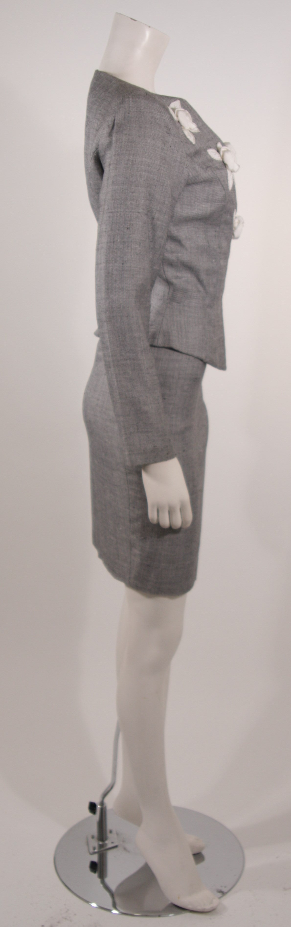 Women's Vicky Tiel Linen and Wool Two Piece Jacket and Skirt Suit