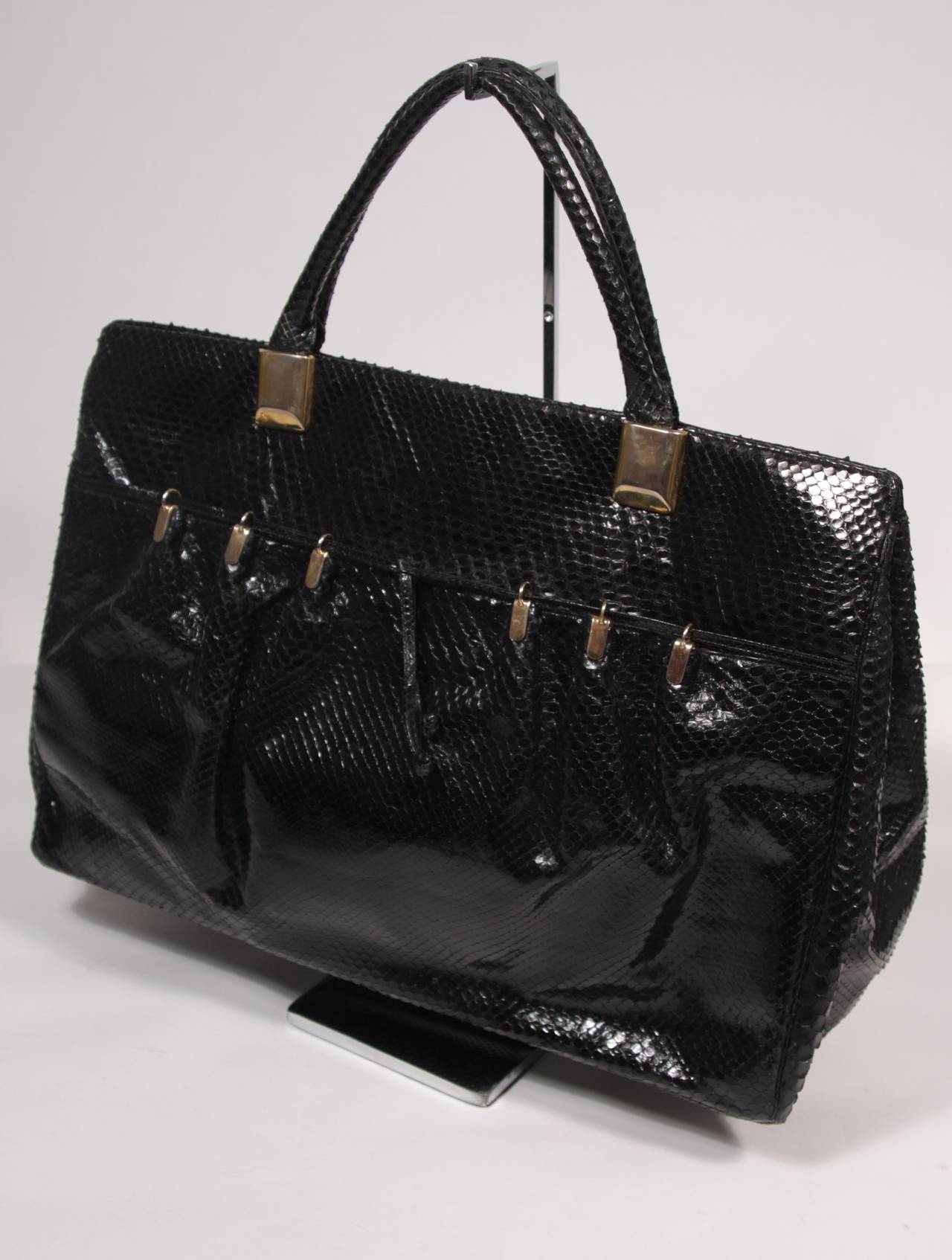 Judith Leiber XL Black Snakeskin Tote with Coin Purse Excellent Condition In Excellent Condition In Los Angeles, CA