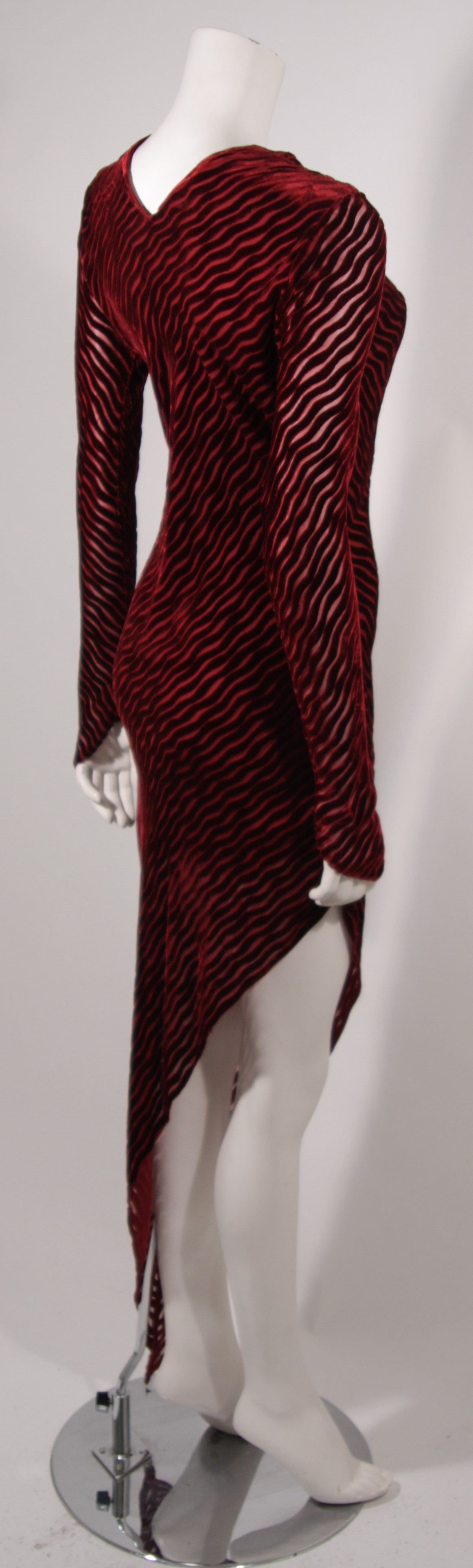 Karl Lagerfield Burgundy Velvet Burn Out Gown Size 38 3