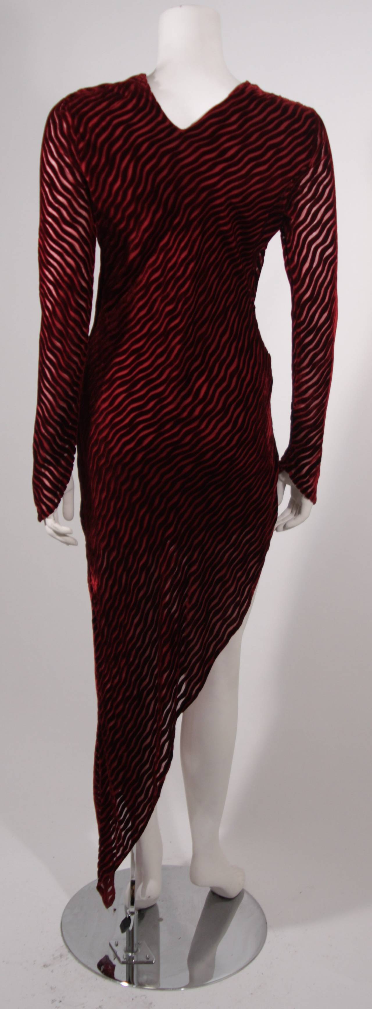 Karl Lagerfield Burgundy Velvet Burn Out Gown Size 38 4