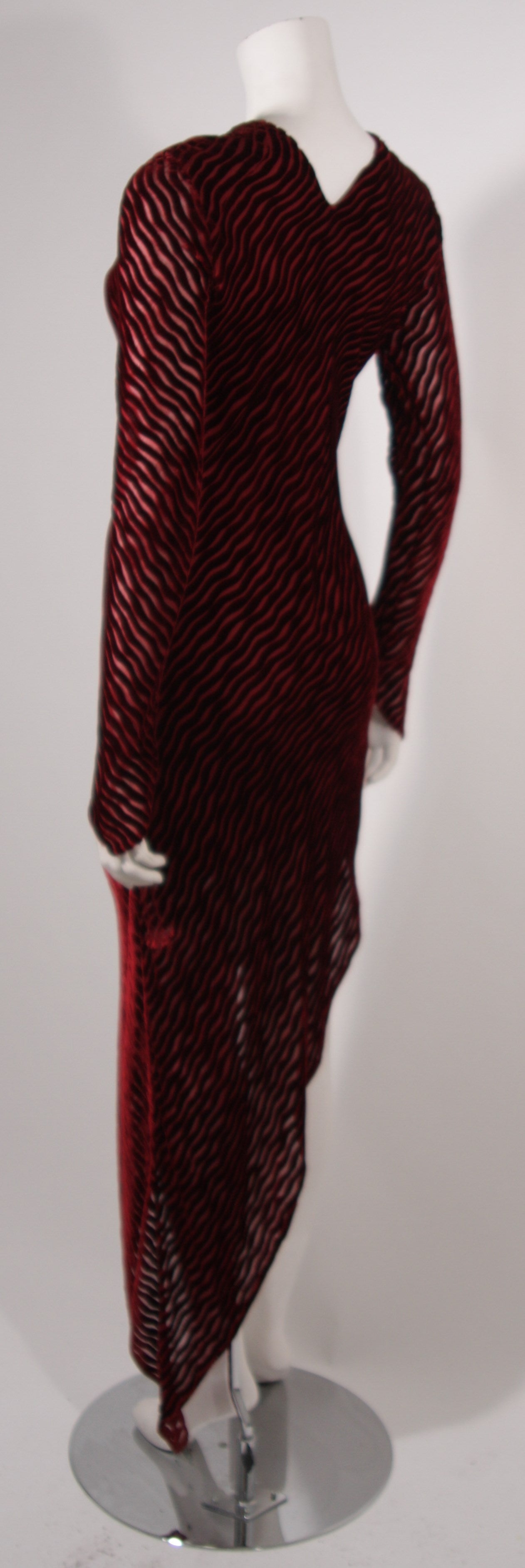 Karl Lagerfield Burgundy Velvet Burn Out Gown Size 38 2