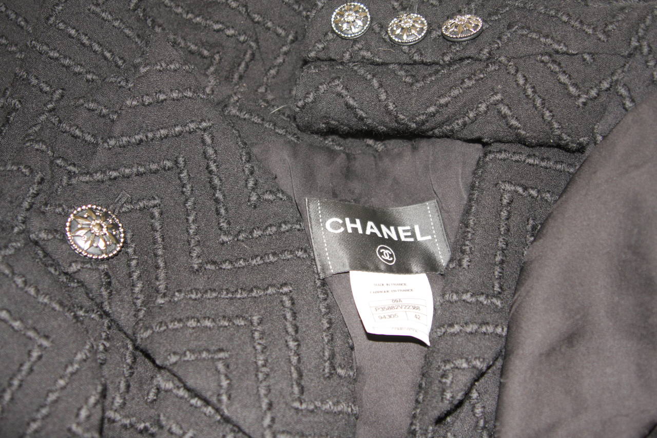 Chanel Black Boucle Suit with Drape Style Jacket Size 42 6