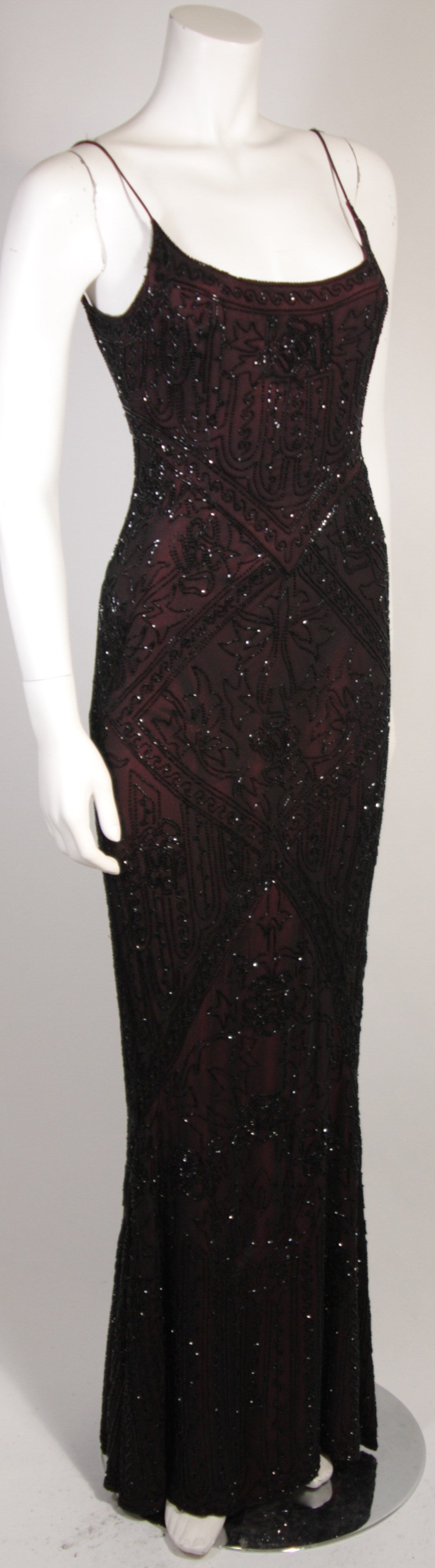 Les Habitudes Deco Inspired Burgundy Beaded Gown Size M In Excellent Condition In Los Angeles, CA