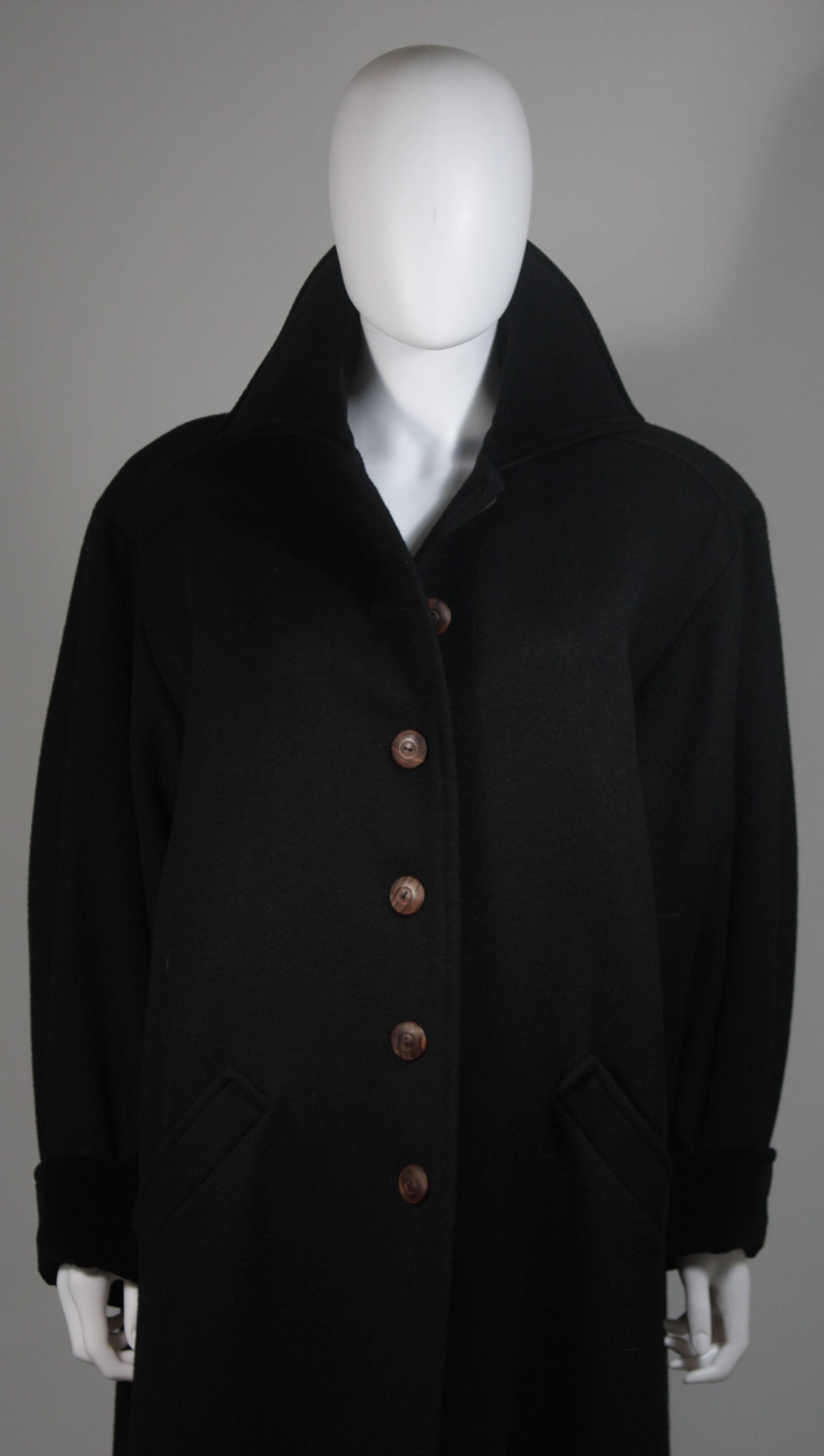 Yves Saint Laurent Rive Gauche Coat with Velvet Trim & Wood Buttons Size 44 In Excellent Condition In Los Angeles, CA