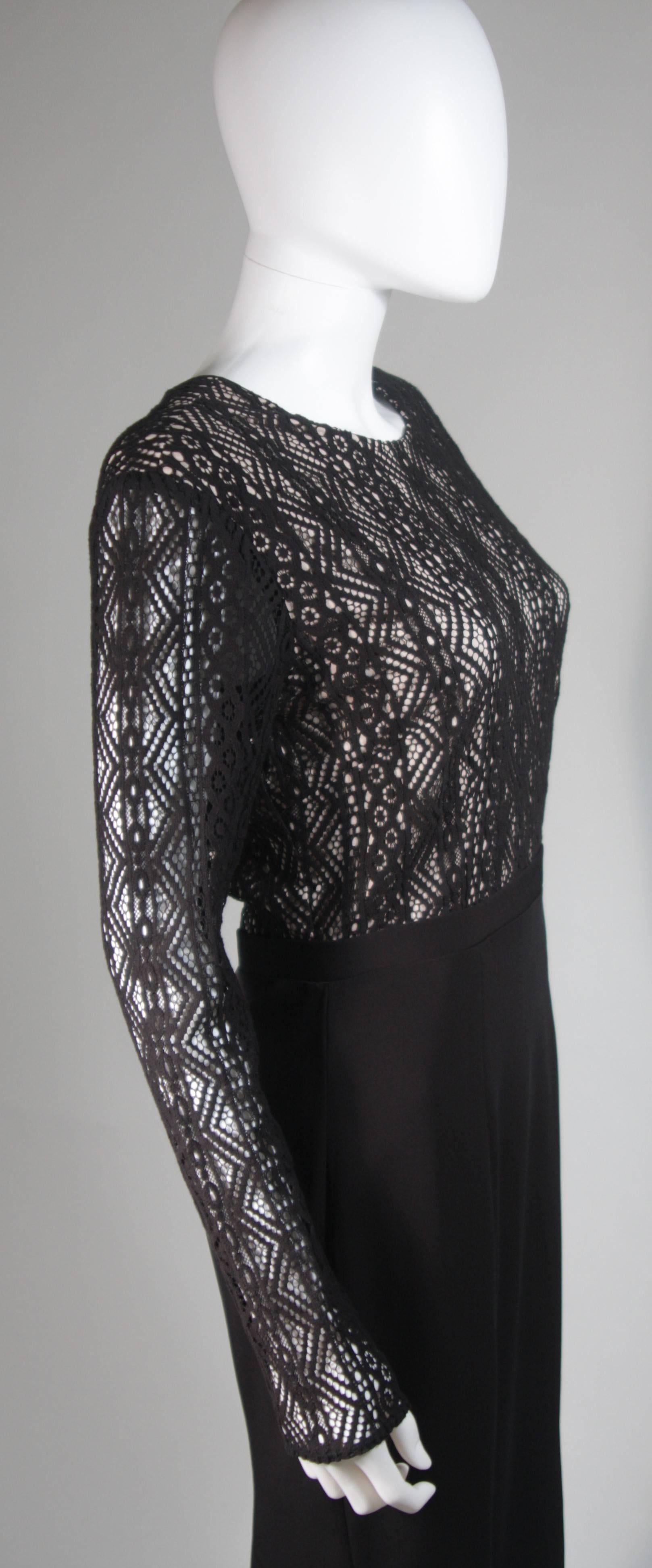 NAEEM KANH Schwarzes Jersey-Abendkleid mit Spitze Größe 8 im Angebot 1