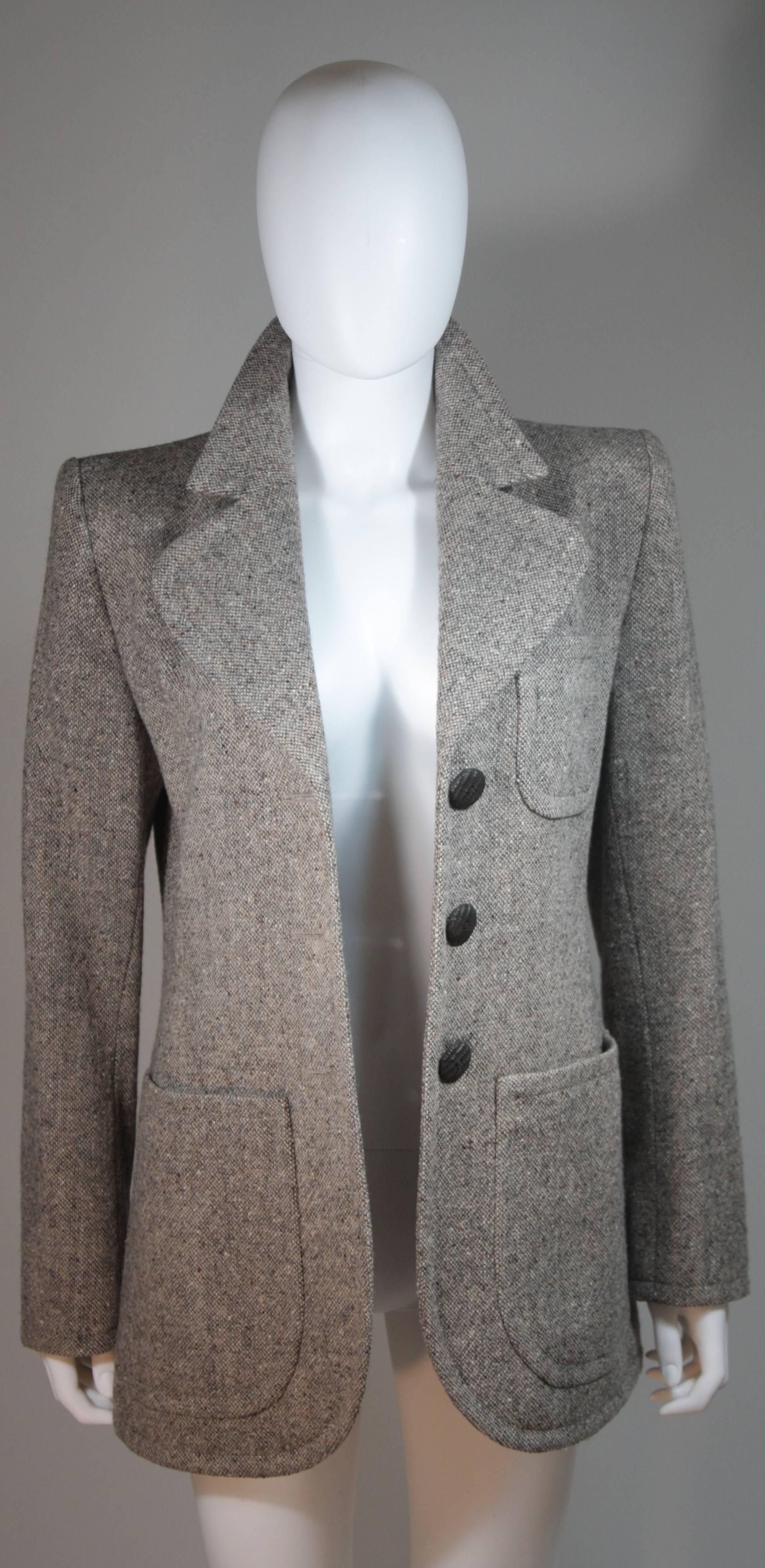 YVES SAINT LAURENT Wool Jacket with Wood Buttons Size 40 In Excellent Condition In Los Angeles, CA
