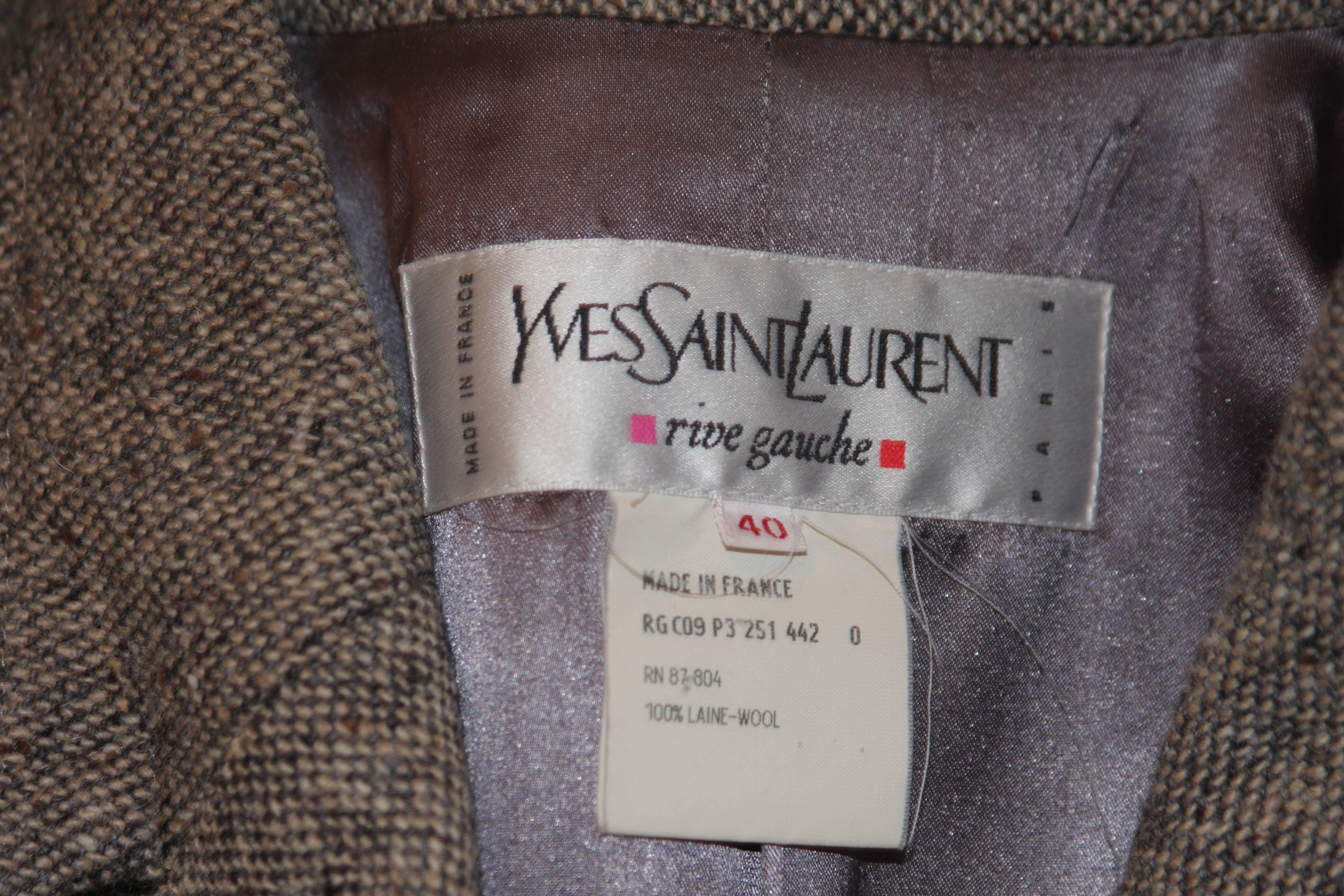 YVES SAINT LAURENT Wool Jacket with Wood Buttons Size 40 5