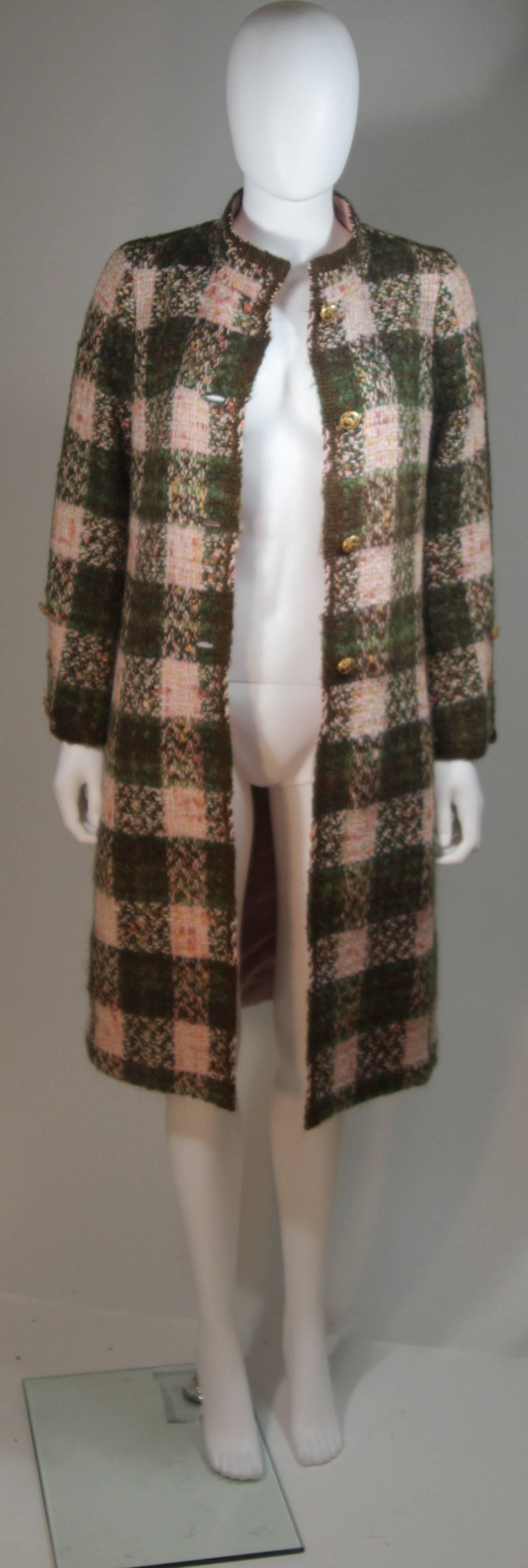 CHANEL Haute Couture Circa 1960s Green and Pink Boucle Coat Size Small 4