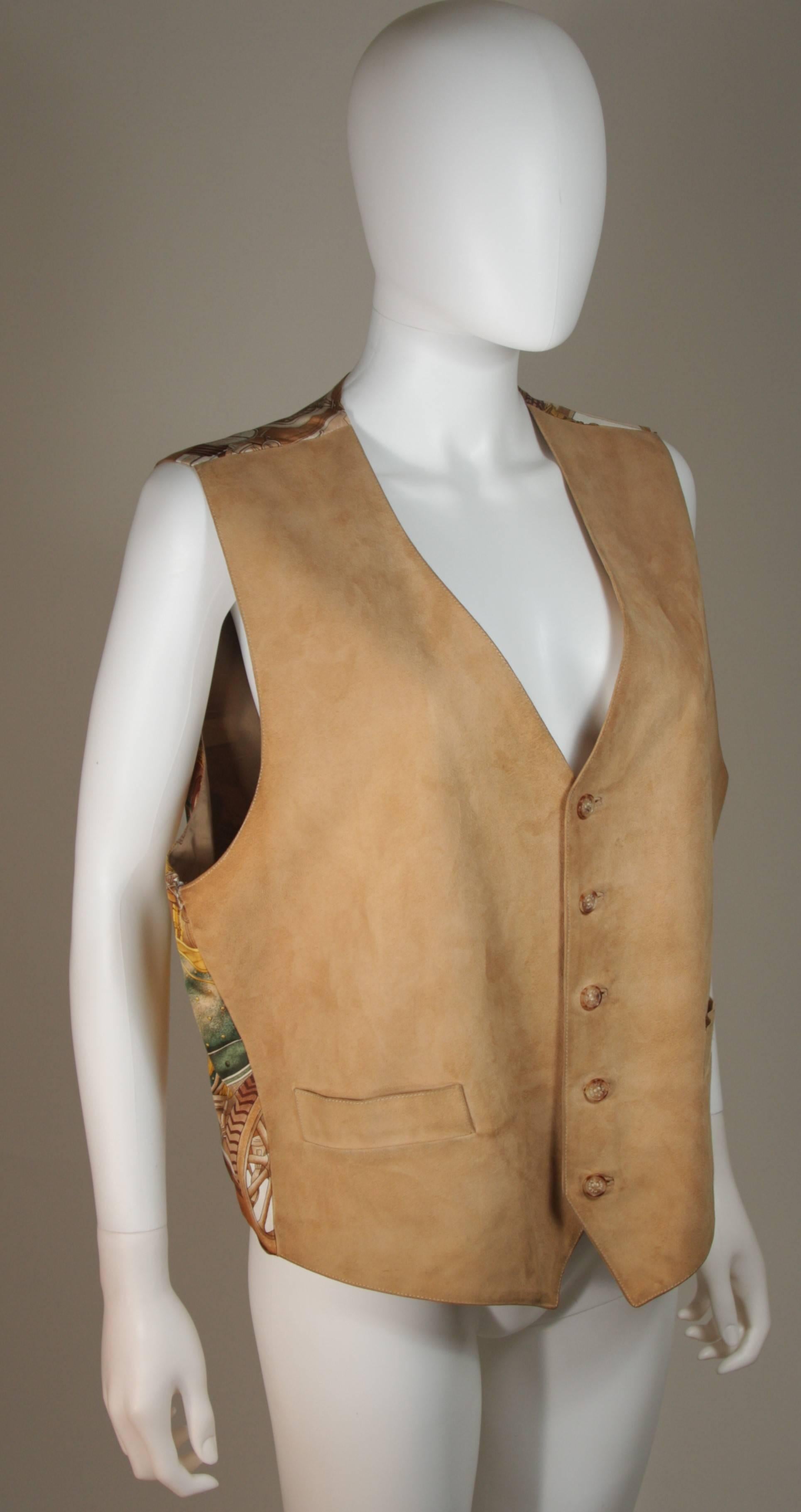 HERMES 'Automobile' Silk Print vest with Suede Front Size 54 In Good Condition In Los Angeles, CA