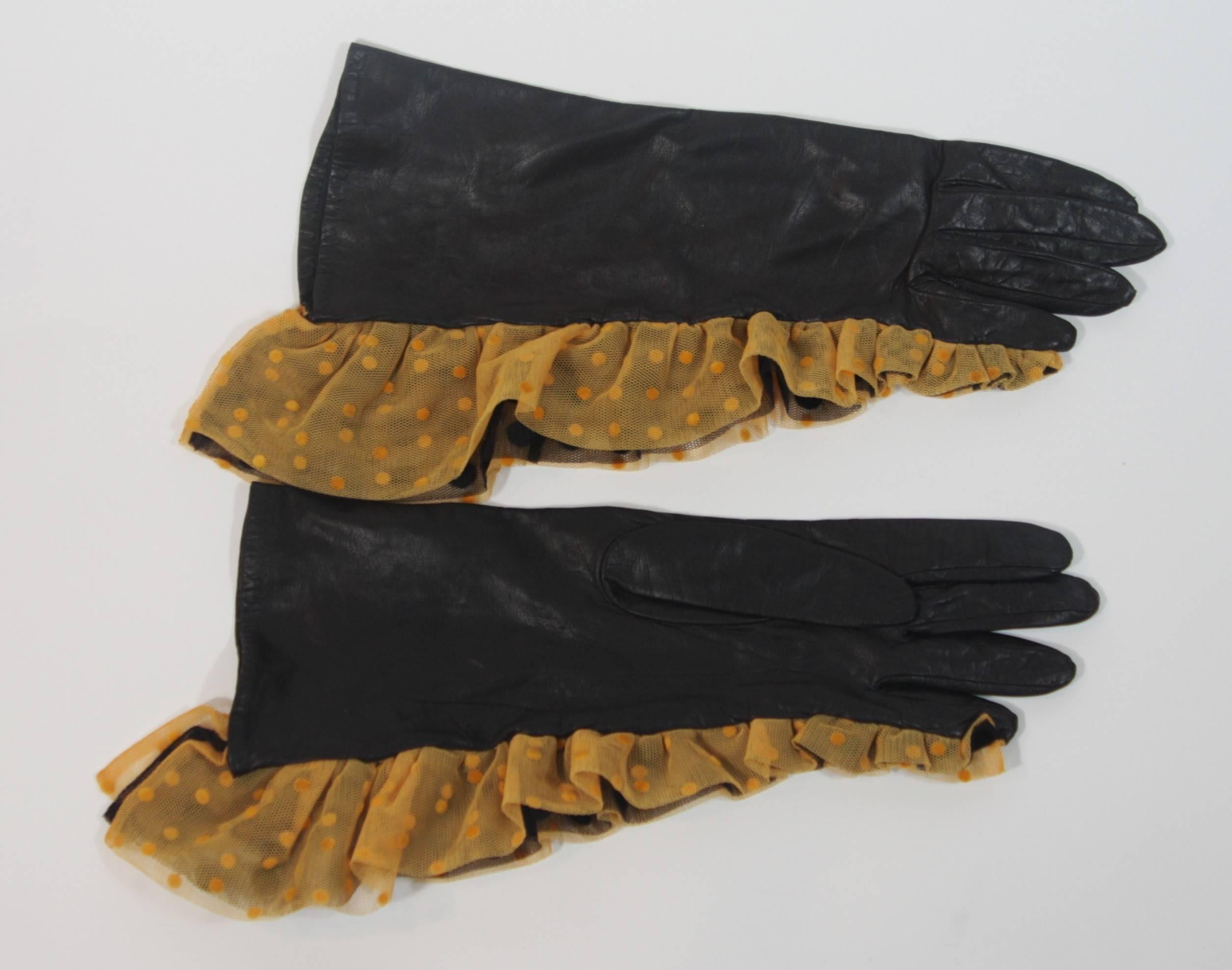 VINTAGE Black Ruffle Gloves With Polka Dot Mesh Size 7 4