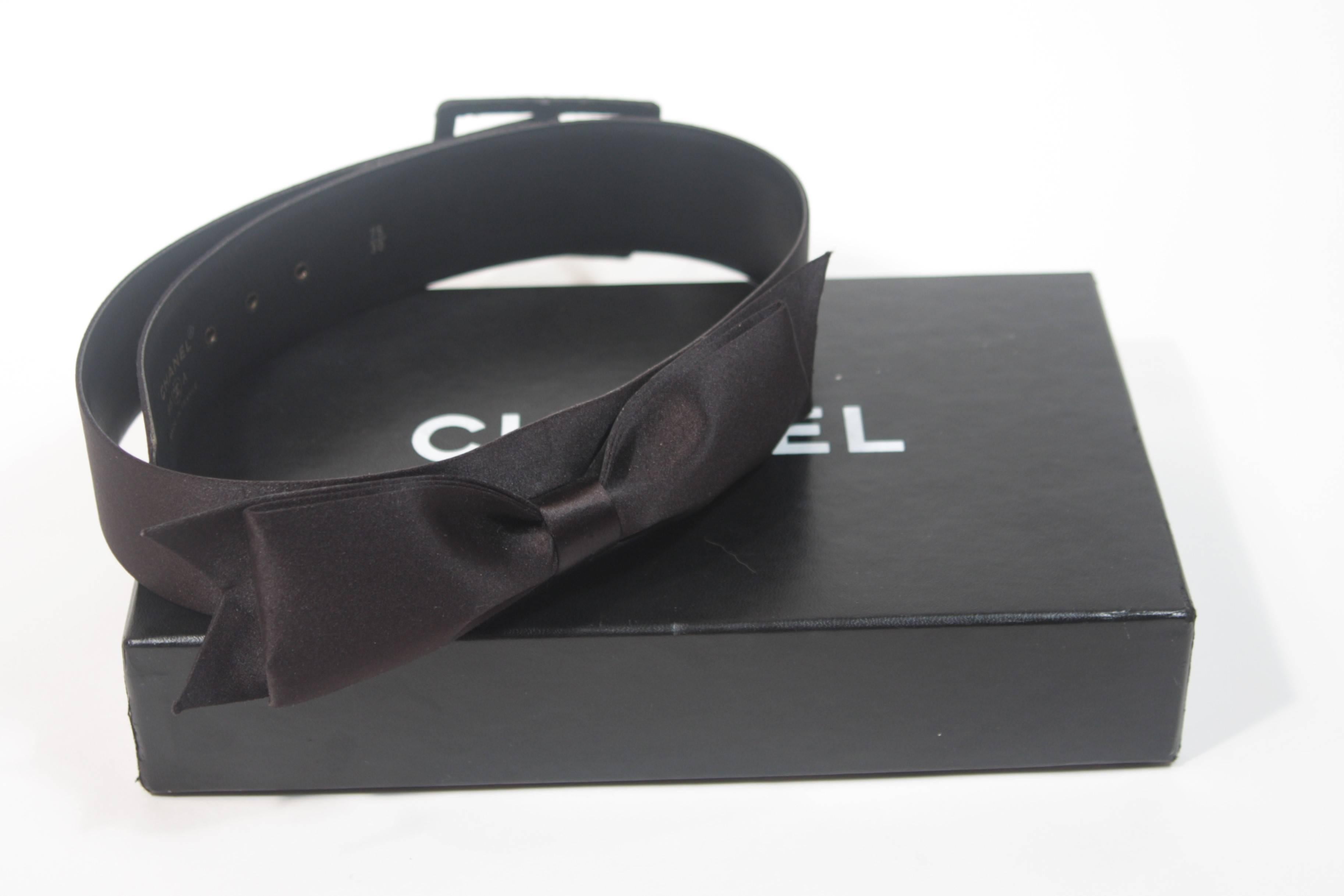 CHANEL Black Satin Bow Belt Size 75 / 30 Excellent Condition 3