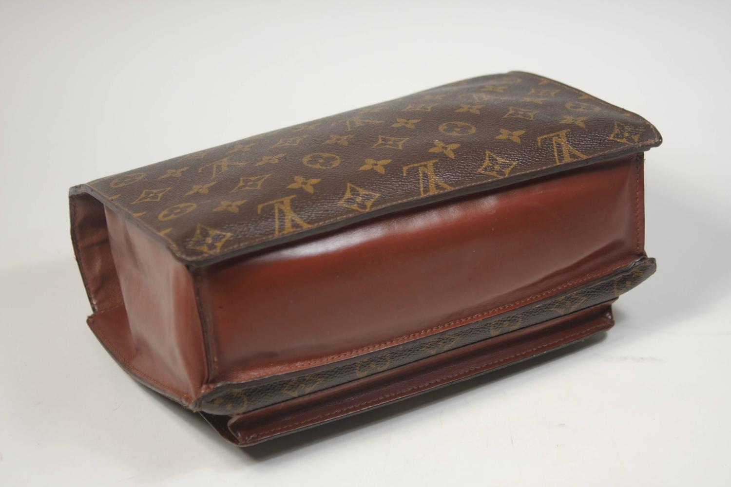 LOUIS VUITTON MONCEAU Top Handle Purse with Optional Cross Body Strap at 1stdibs
