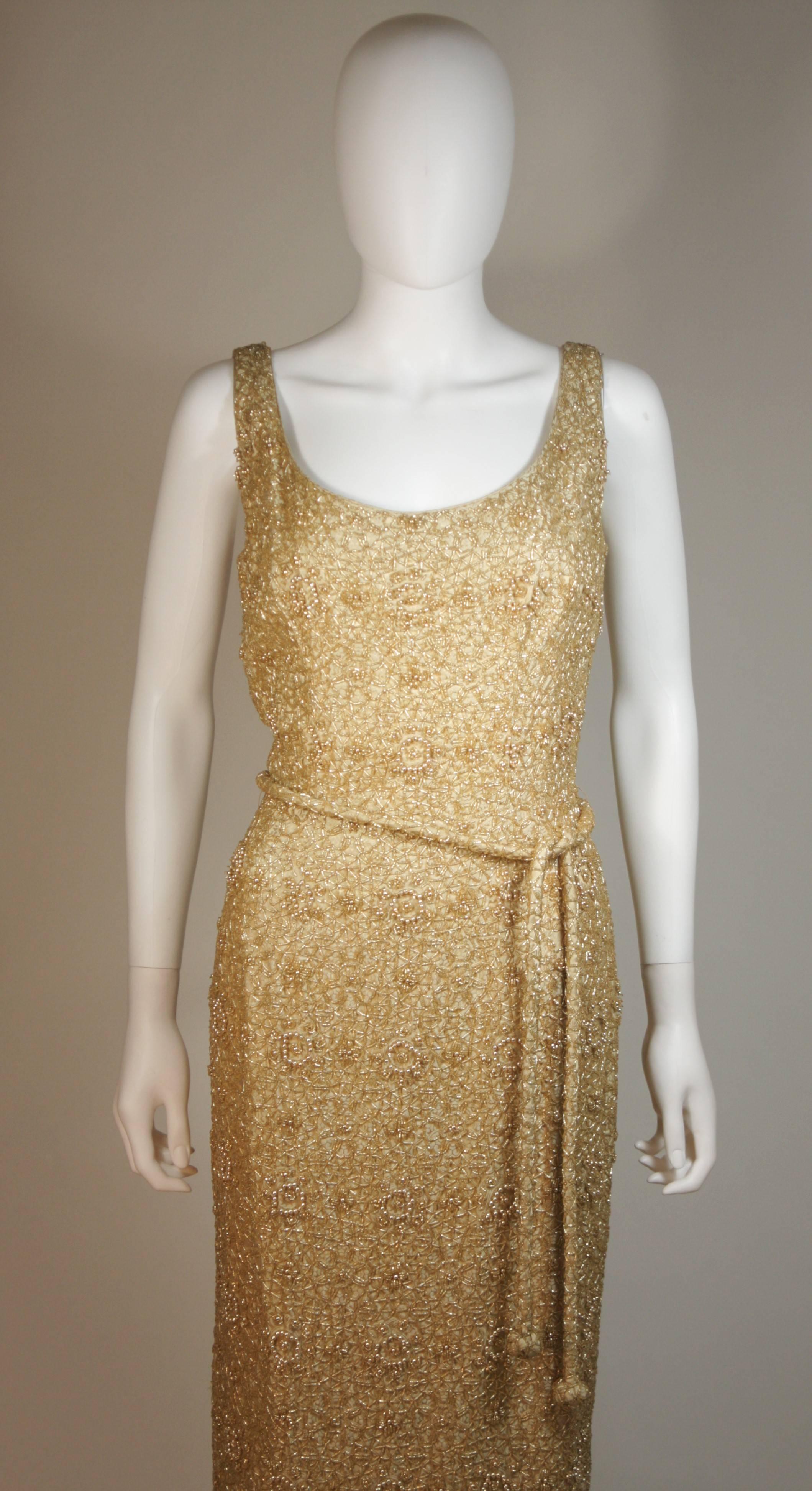 HAUTE COUTURE INT'L Bata de cuentas doradas con cinturón Talla grande Marrón en venta