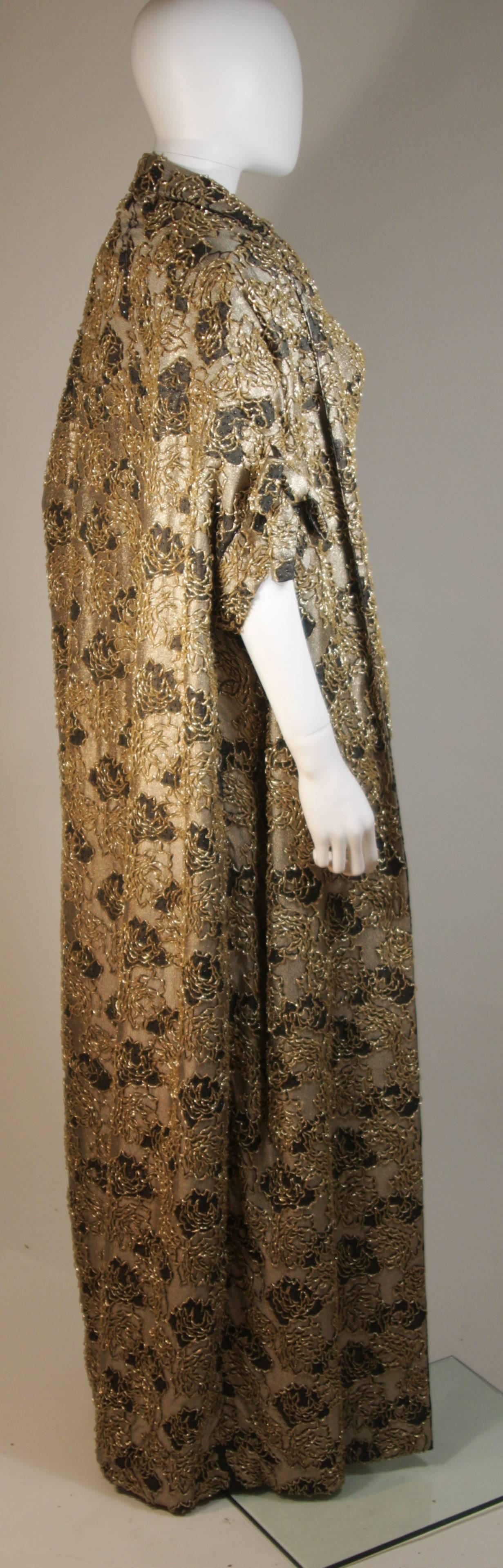 HAUTE COUTURE INT'L Gold and Black Beaded Gown with Opera Coat Size 6 In Excellent Condition For Sale In Los Angeles, CA