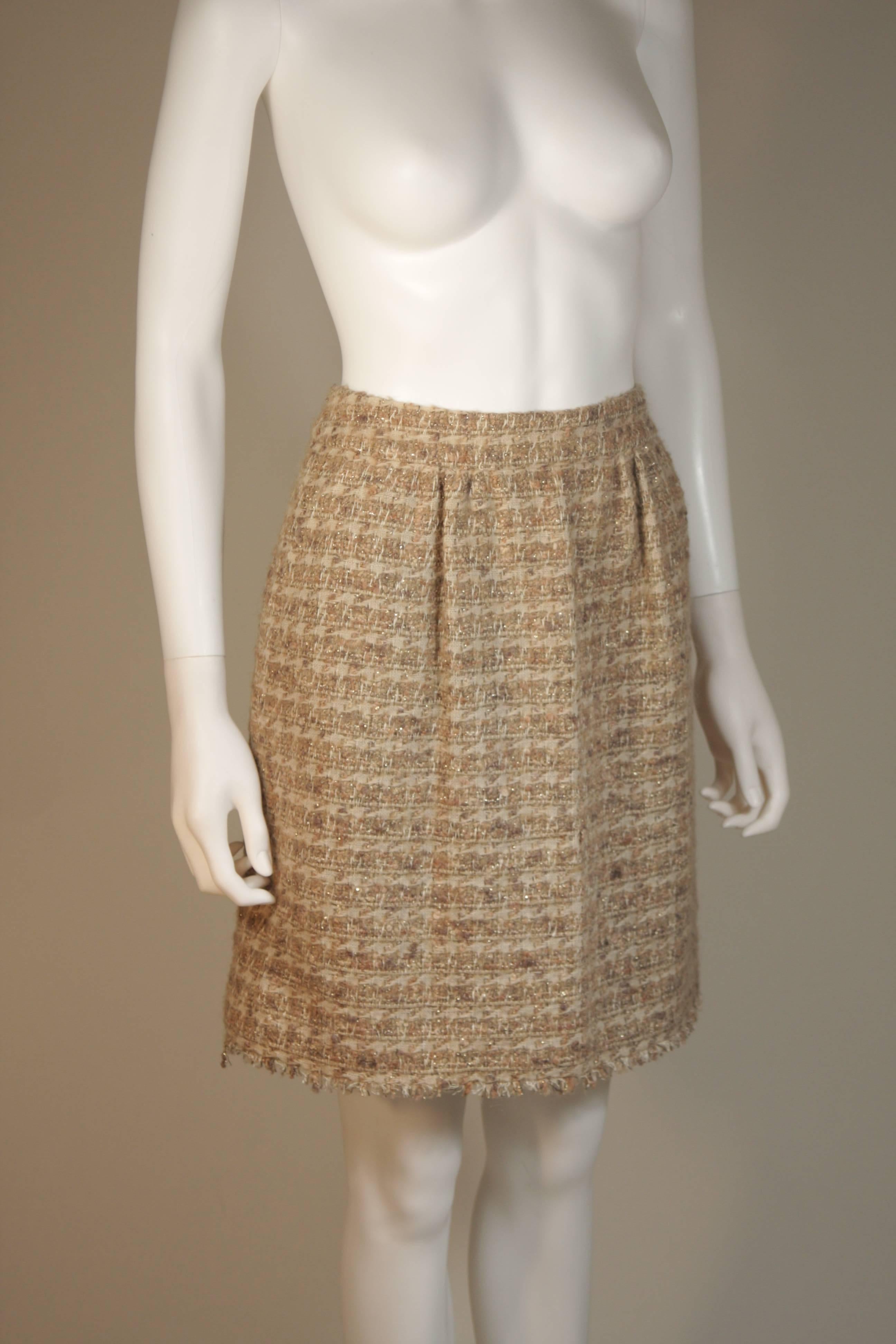 CHANEL Nude Tweed Knee Length Skirt with Brown Metallic Detail Size 6-8 1