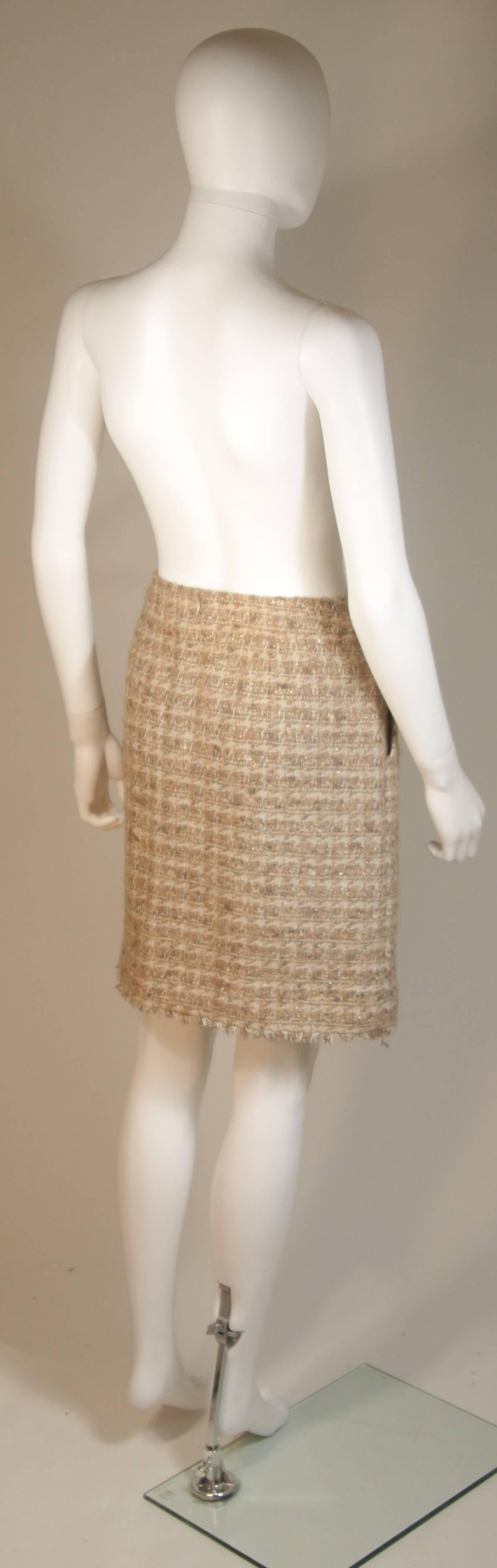 CHANEL Nude Tweed Knee Length Skirt with Brown Metallic Detail Size 6-8 4