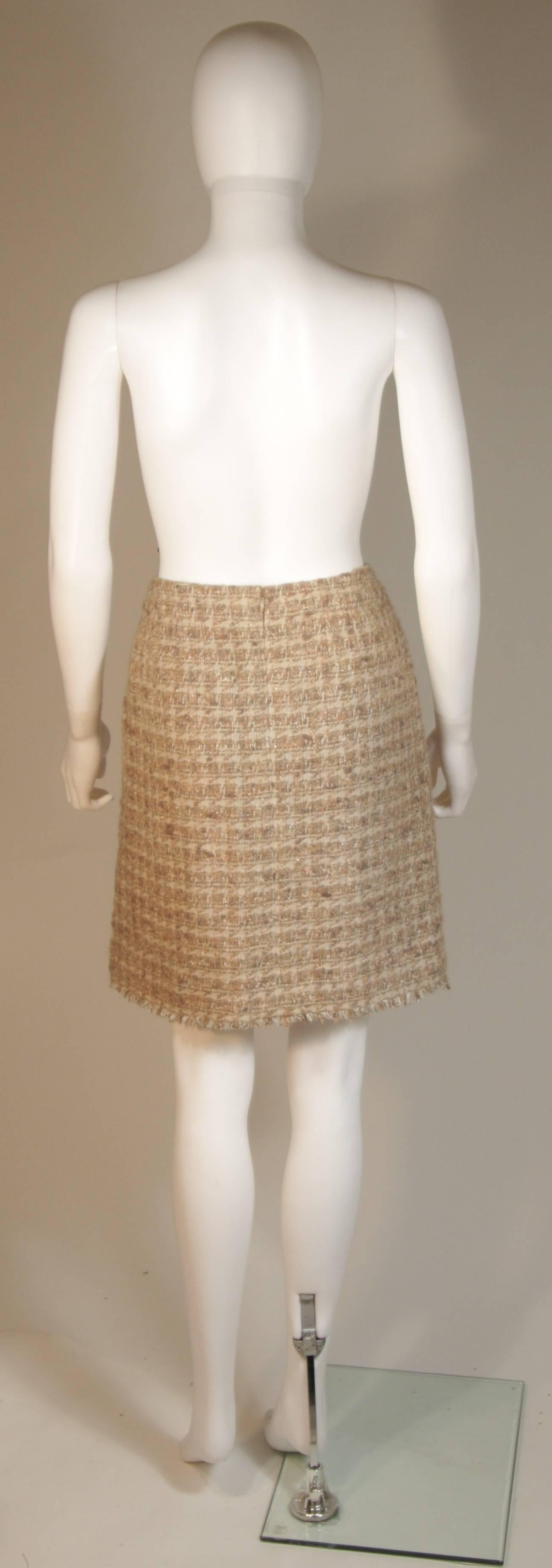 CHANEL Nude Tweed Knee Length Skirt with Brown Metallic Detail Size 6-8 5