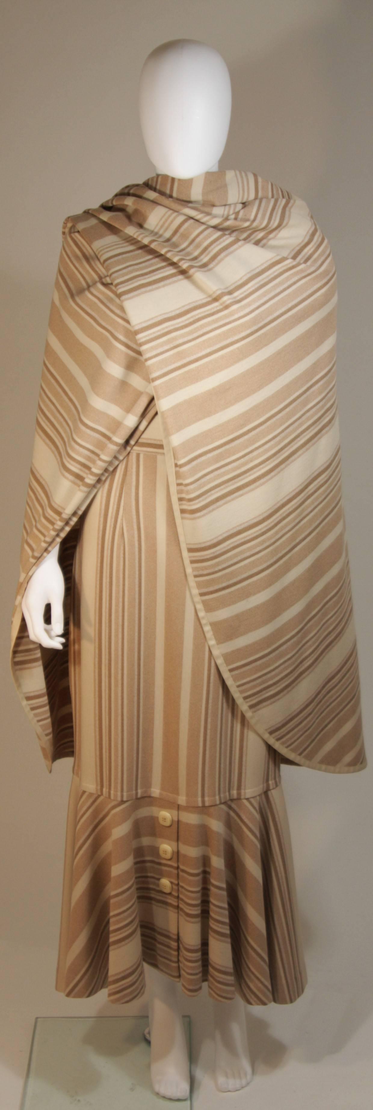Custom Cream & Nude Wool Cape and Skirt Ensemble Size 6-10 In Excellent Condition For Sale In Los Angeles, CA