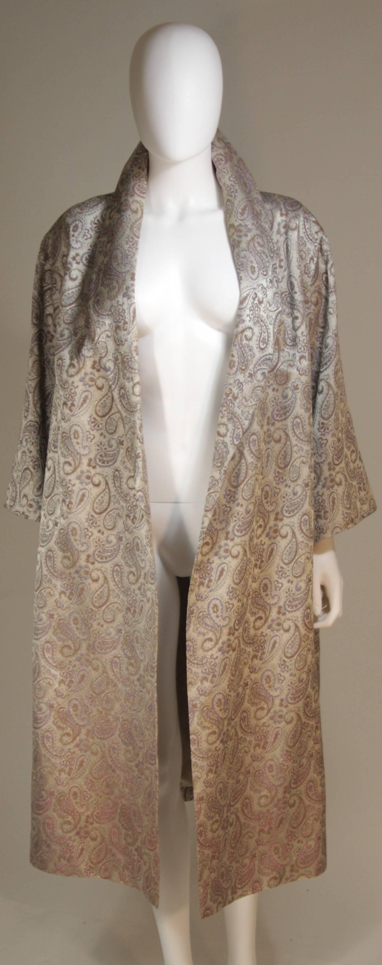 Vintage Paisley Opera Coat Silver Mauve For Sale 2