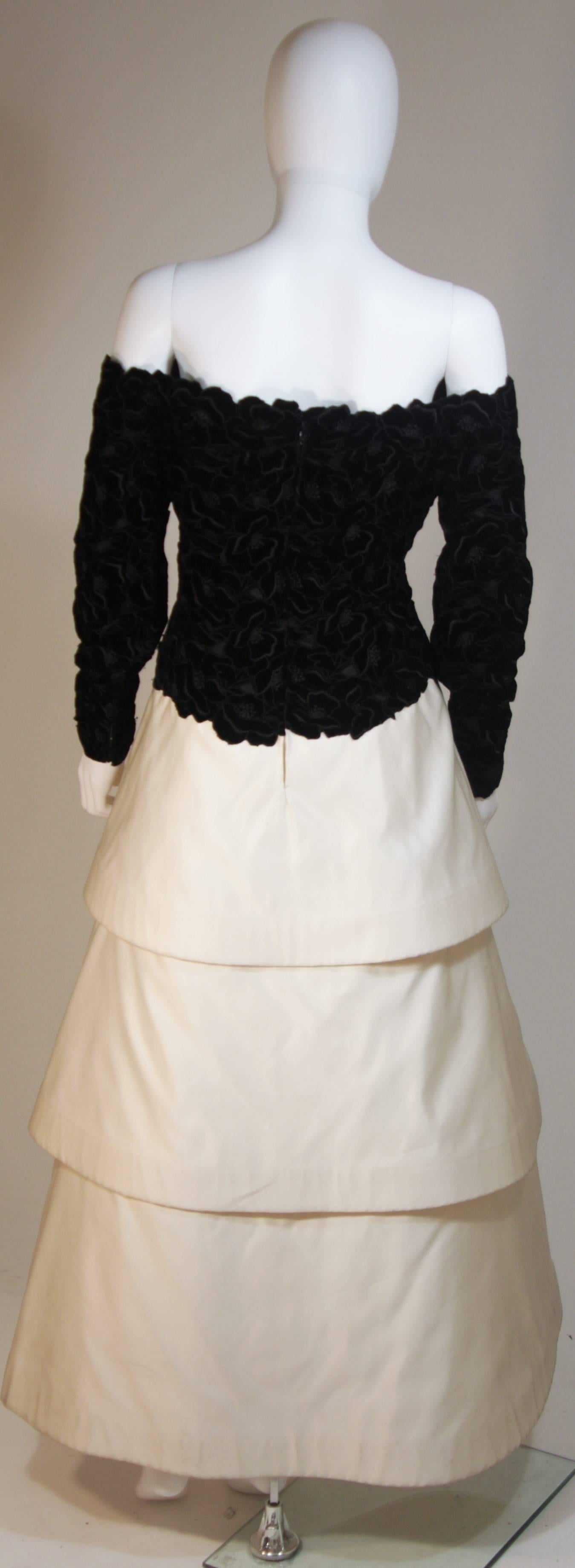 ARNOLD SCAASI Black Velvet Floral Design Gown with Satin Tiered Skirt Size 12-14 For Sale 4