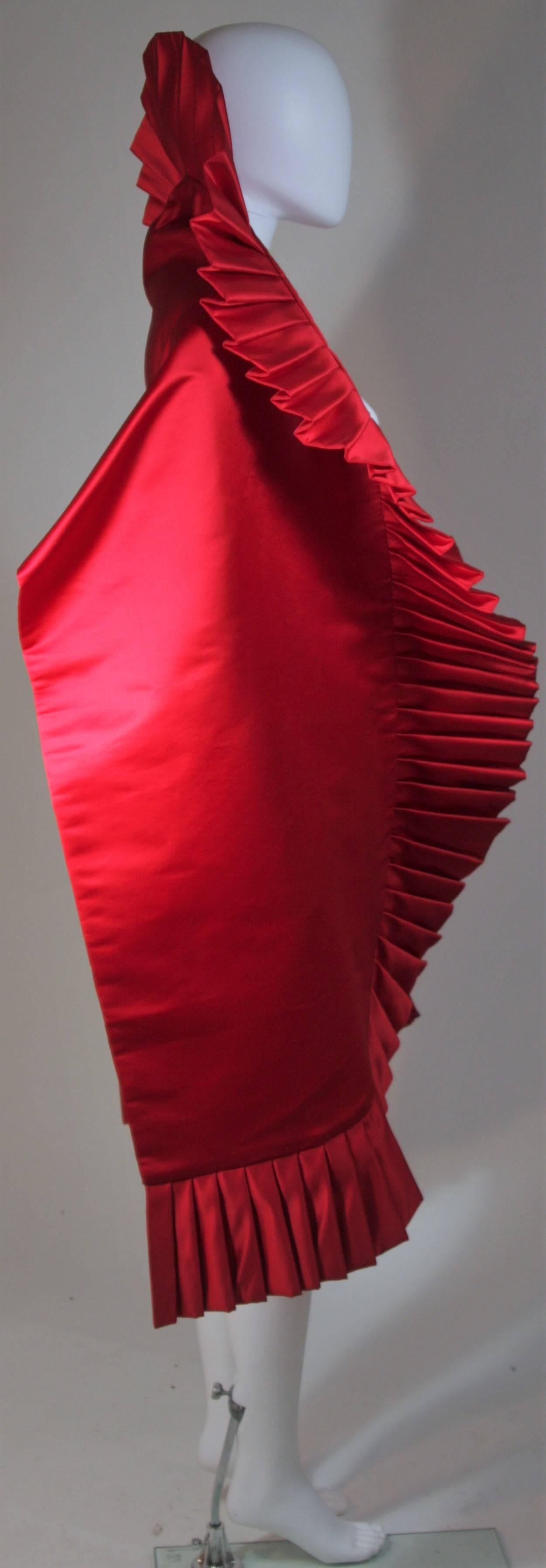 ELIZABETH MASON COUTURE PLEATS ME Red Silk Wrap with Pleating Made to Order For Sale 1
