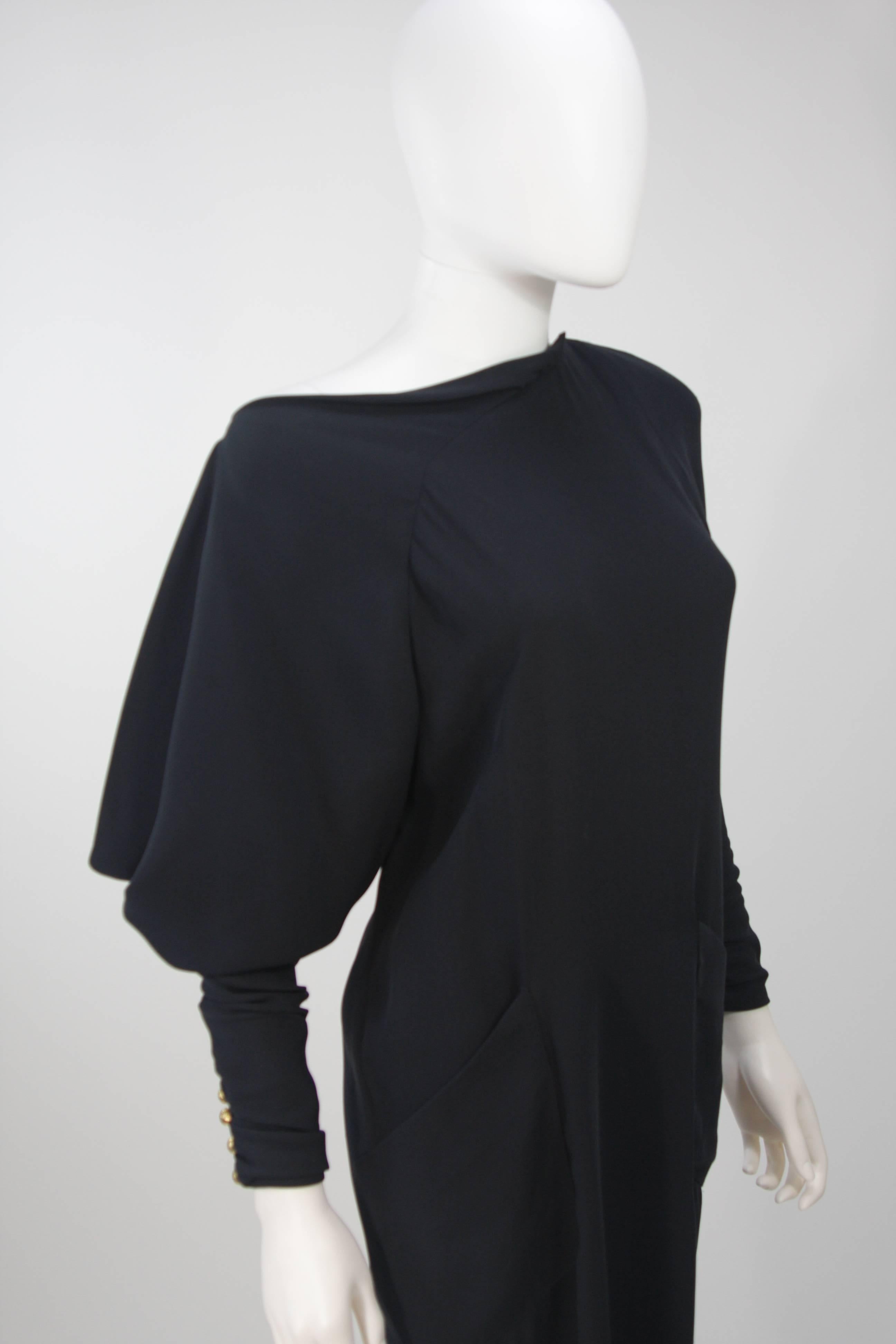 KARL LAGERFELD Circa 1980s Navy Asymmetrical Off The Shoulder Silk Dress Size 38 In Excellent Condition In Los Angeles, CA